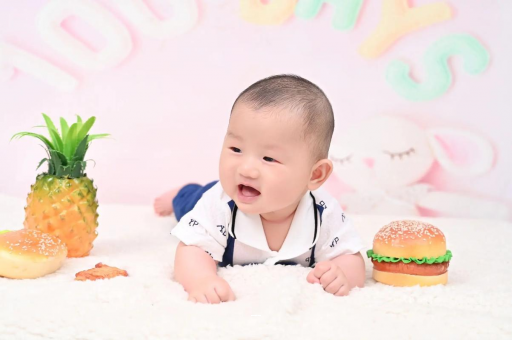 代怀包生男孩医院孕妇几个月开始嗜睡
